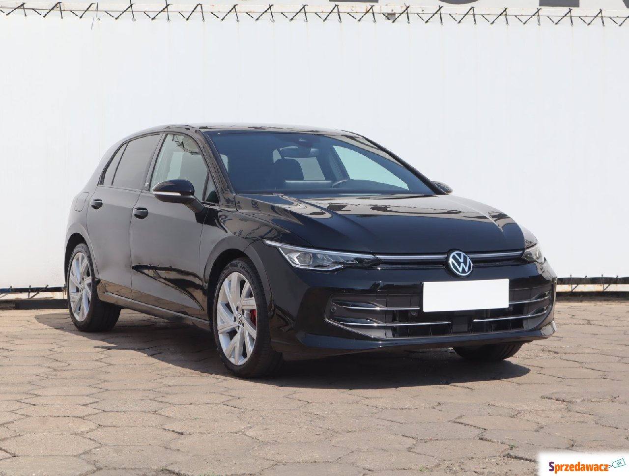 Volkswagen Golf 2024