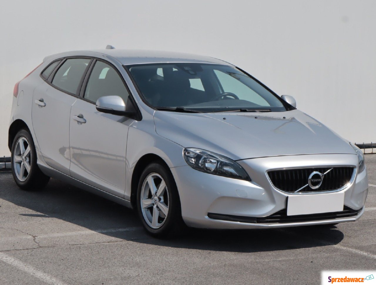 Volvo V40 2017