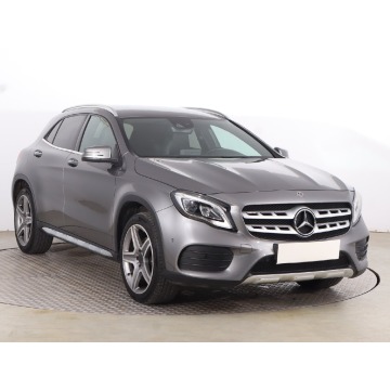 Mercedes GLA GLA 220 4MATIC (184KM), 2017