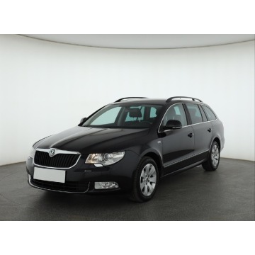 Skoda Superb  Kombi 2013,  1.8 benzyna+LPG, automat - Na sprzedaż za 29 999 zł - Piaseczno - zdjęcie 3