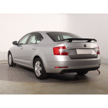Skoda Octavia  Hatchback 2018,  1.5 benzyna - Na sprzedaż za 37 999 zł - Katowice - zdjęcie 5
