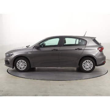 Fiat Tipo  Hatchback 2021,  1.4 benzyna - Na sprzedaż za 40 999 zł - Katowice - zdjęcie 4