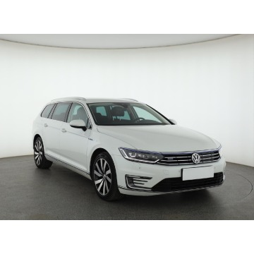 VW Passat 1.4 GTE (218KM), 2018