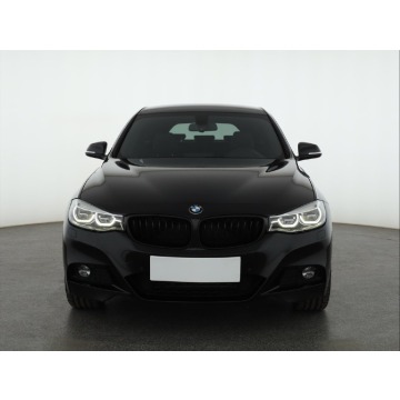 BMW Seria 3  Liftback 2019,  2.0 diesel, automat - Na sprzedaż za 76 999 zł - Piaseczno - zdjęcie 2