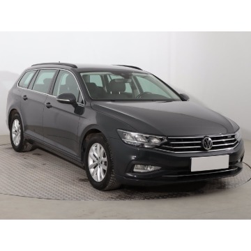 VW Passat 2.0 TDI (150KM), 2019