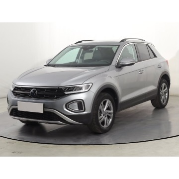 Volkswagen   SUV 2024,  1.5 benzyna, automat - Na sprzedaż za 107 999 zł - Katowice - zdjęcie 3