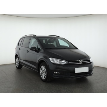 VW Touran 1.5 TSI (150KM), 2023