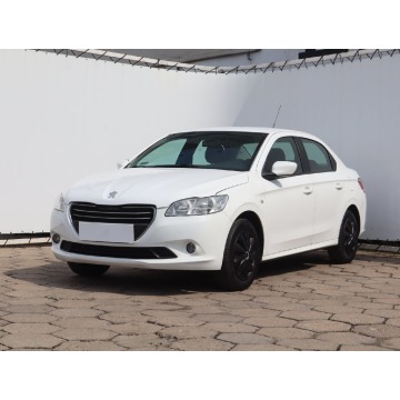 Peugeot 301  Liftback 2015,  1.2 benzyna - Na sprzedaż za 12 999 zł - Łódź - zdjęcie 3