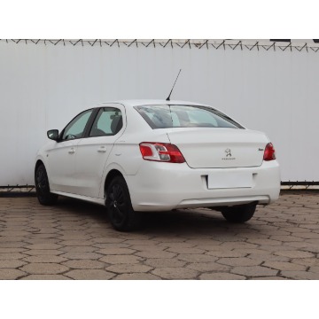 Peugeot 301  Liftback 2015,  1.2 benzyna - Na sprzedaż za 12 999 zł - Łódź - zdjęcie 5