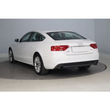 Audi A5  Liftback 2016,  1.8 benzyna, automat - Na sprzedaż za 54 999 zł - Zabrze - zdjęcie 5