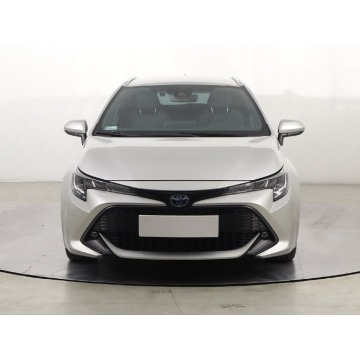 Toyota Corolla  Kombi 2022,  2.0 benzyna, automat - Na sprzedaż za 83 999 zł - Katowice - zdjęcie 2