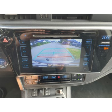 Toyota Auris  Kombi 2018,  1.8 hybryda, automat - Na sprzedaż za 57 000 zł - Sadlno - zdjęcie 6