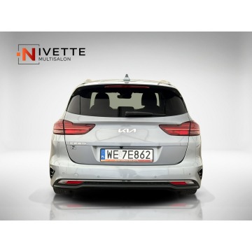 Kia Ceed  Kombi 2022,  1.5 benzyna - Na sprzedaż za 61 900 zł - Warszawa - zdjęcie 9