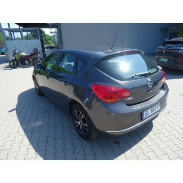 Opel Astra  Hatchback 2015,  1.6 benzyna - Na sprzedaż za 26 900 zł - Łódź - zdjęcie 7