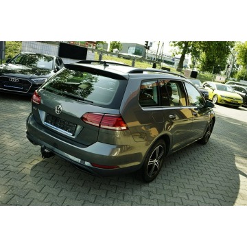 Volkswagen Golf  Kombi 2019,  1.6 diesel - Na sprzedaż za 35 600 zł - Płock - zdjęcie 7
