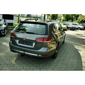 Volkswagen Golf  Kombi 2019,  1.6 diesel - Na sprzedaż za 35 600 zł - Płock - zdjęcie 6