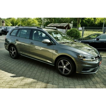 Volkswagen Golf  Kombi 2019,  1.6 diesel - Na sprzedaż za 35 600 zł - Płock - zdjęcie 9