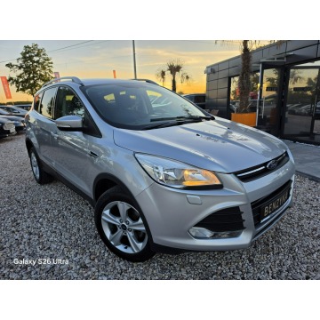 Ford Kuga  SUV 2015,  1.5 benzyna - Na sprzedaż za 28 999 zł - Nowe Sójki - zdjęcie 4
