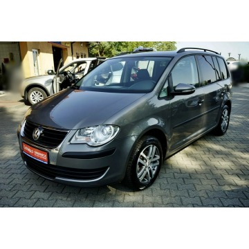 Volkswagen Touran  Minivan/Van 2010,  1.9 diesel - Na sprzedaż za 16 600 zł - Płock - zdjęcie 2