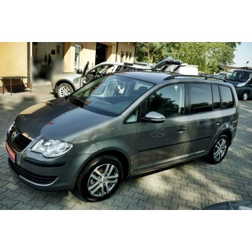 Volkswagen Touran  Minivan/Van 2010,  1.9 diesel - Na sprzedaż za 16 600 zł - Płock - zdjęcie 3