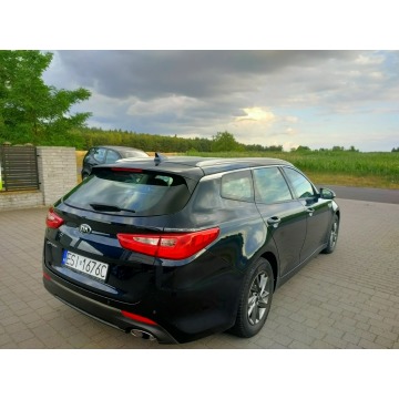 Kia Optima  Kombi 2019,  1.6 diesel - Na sprzedaż za 57 900 zł - Burzenin - zdjęcie 7