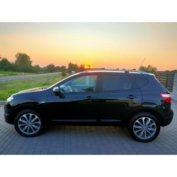 Nissan Qashqai  SUV 2013,  2.0 diesel, automat - Na sprzedaż za 29 900 zł - Burzenin - zdjęcie 2