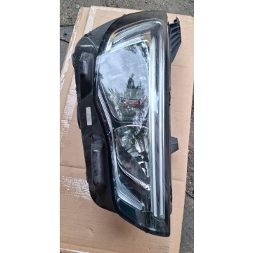 Lampa Prawy Przód Opel Grandland X  YP00015580