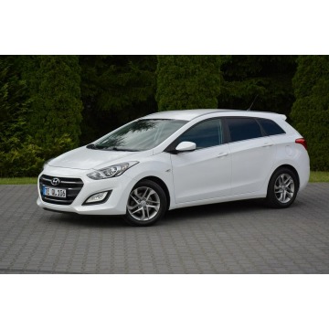 Hyundai i30  Kombi 2016,  1.4 benzyna - Na sprzedaż za 36 900 zł - Ostrów Mazowiecka - zdjęcie 3