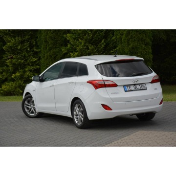 Hyundai i30  Kombi 2016,  1.4 benzyna - Na sprzedaż za 36 900 zł - Ostrów Mazowiecka - zdjęcie 6