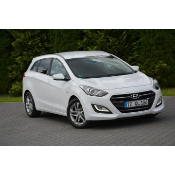Hyundai i30  Kombi 2016,  1.4 benzyna - Na sprzedaż za 36 900 zł - Ostrów Mazowiecka - zdjęcie 9