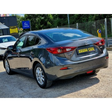 Mazda 3  Sedan/Limuzyna 2018,  2.0 benzyna, automat - Na sprzedaż za 49 900 zł - Szczecin - zdjęcie 6