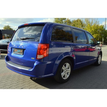 Dodge Grand Caravan  Minivan/Van 2019,  3.6 benzyna, automat - Na sprzedaż za 74 900 zł - Warszawa - zdjęcie 3