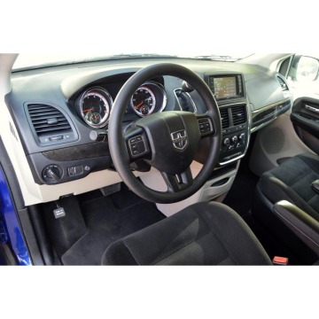 Dodge Grand Caravan  Minivan/Van 2019,  3.6 benzyna, automat - Na sprzedaż za 74 900 zł - Warszawa - zdjęcie 6