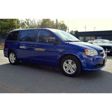 Dodge Grand Caravan  Minivan/Van 2019,  3.6 benzyna, automat - Na sprzedaż za 74 900 zł - Warszawa - zdjęcie 2
