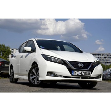 Nissan Leaf  Hatchback 2018 elektryczny, automat - Na sprzedaż za 68 879 zł - Warszawa - zdjęcie 3