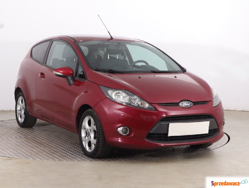 Ford Fiesta  Hatchback 2012,  1.2 benzyna - Na sprzedaż za 13 999 zł - Kraków