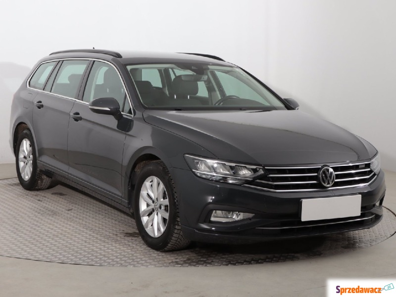 Volkswagen Passat  Kombi 2019,  2.0 diesel - Na sprzedaż za 56 999 zł - Lublin