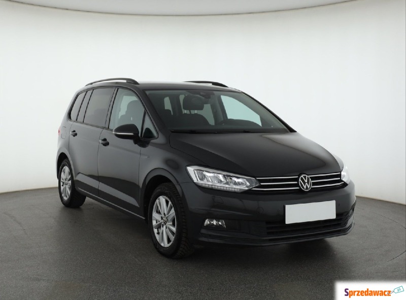Volkswagen Touran  SUV 2023,  1.5 benzyna - Na sprzedaż za 82 999 zł - Piaseczno