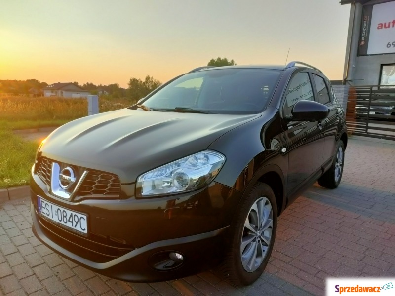 Nissan Qashqai  SUV 2013,  2.0 diesel, automat - Na sprzedaż za 29 900 zł - Burzenin