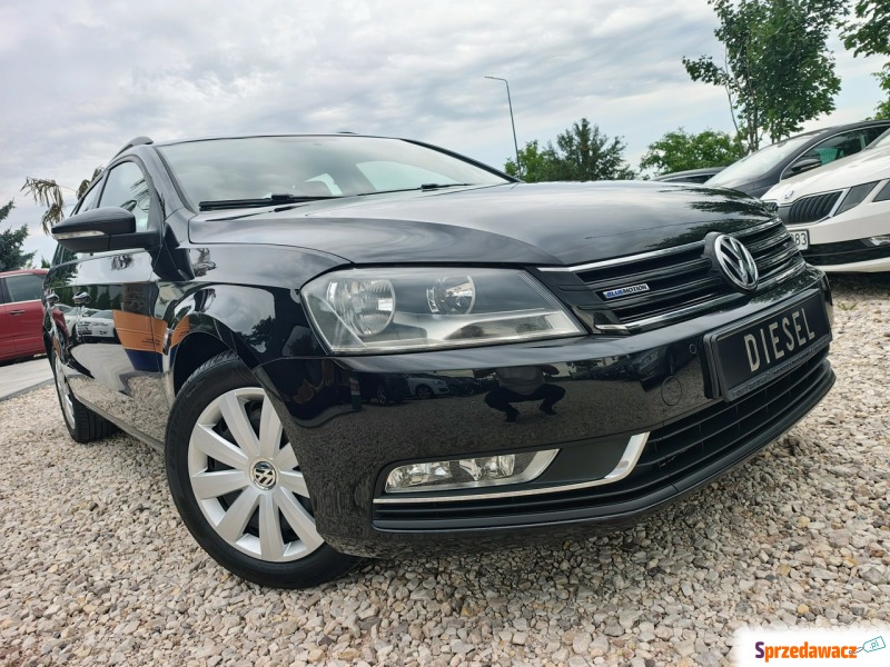 Volkswagen Passat  Kombi 2013,  1.6 diesel - Na sprzedaż za 22 999 zł - Nowe Sójki