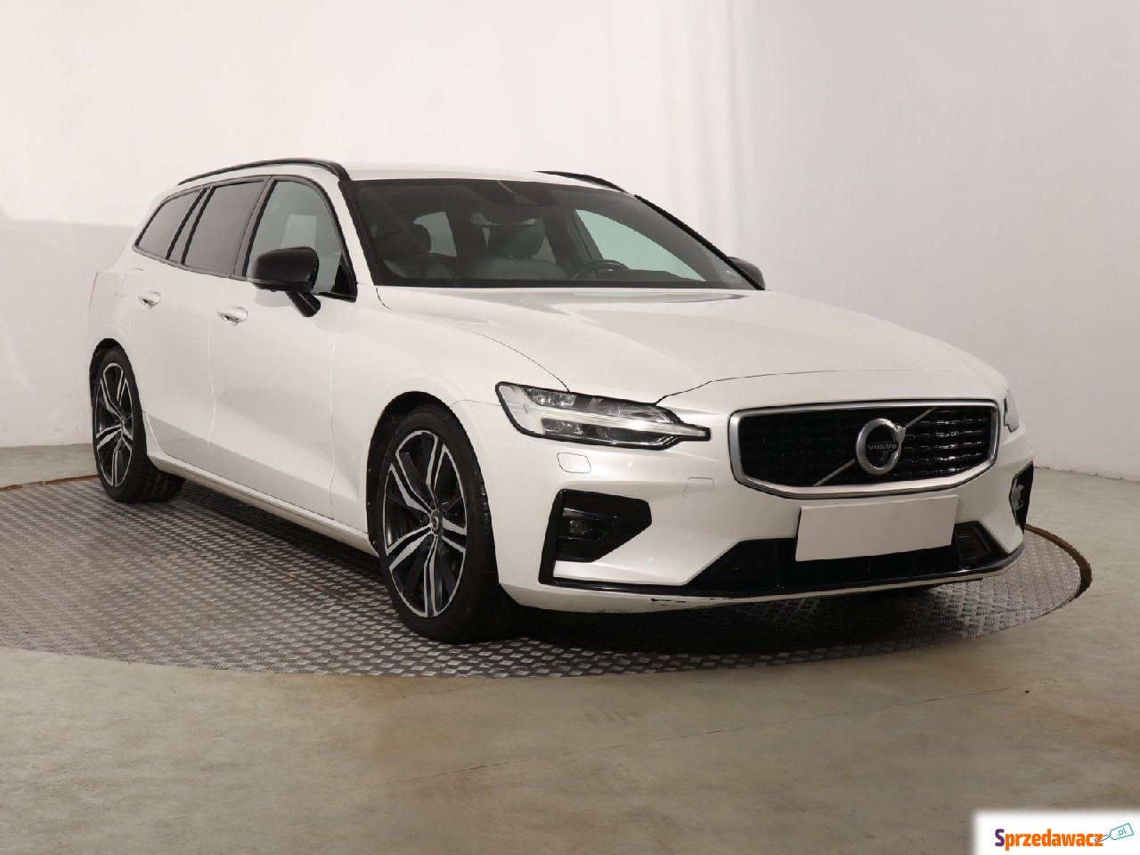 Volvo V60 2019