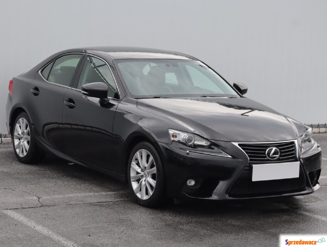 Lexus IS 2016