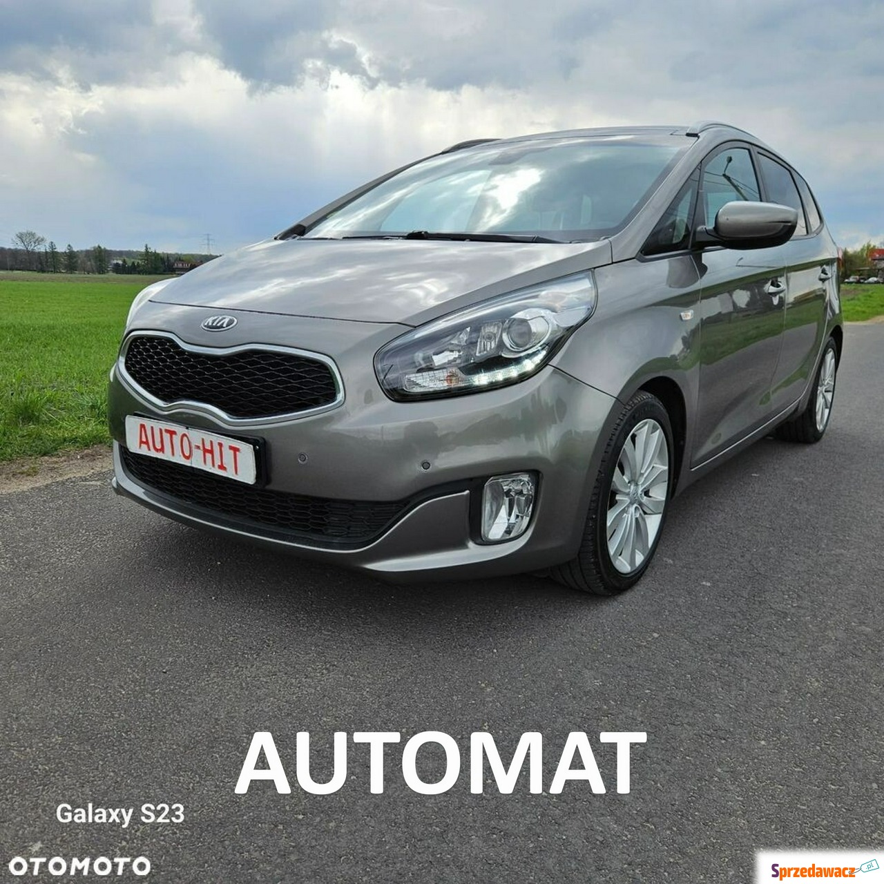 Kia Carens 2015