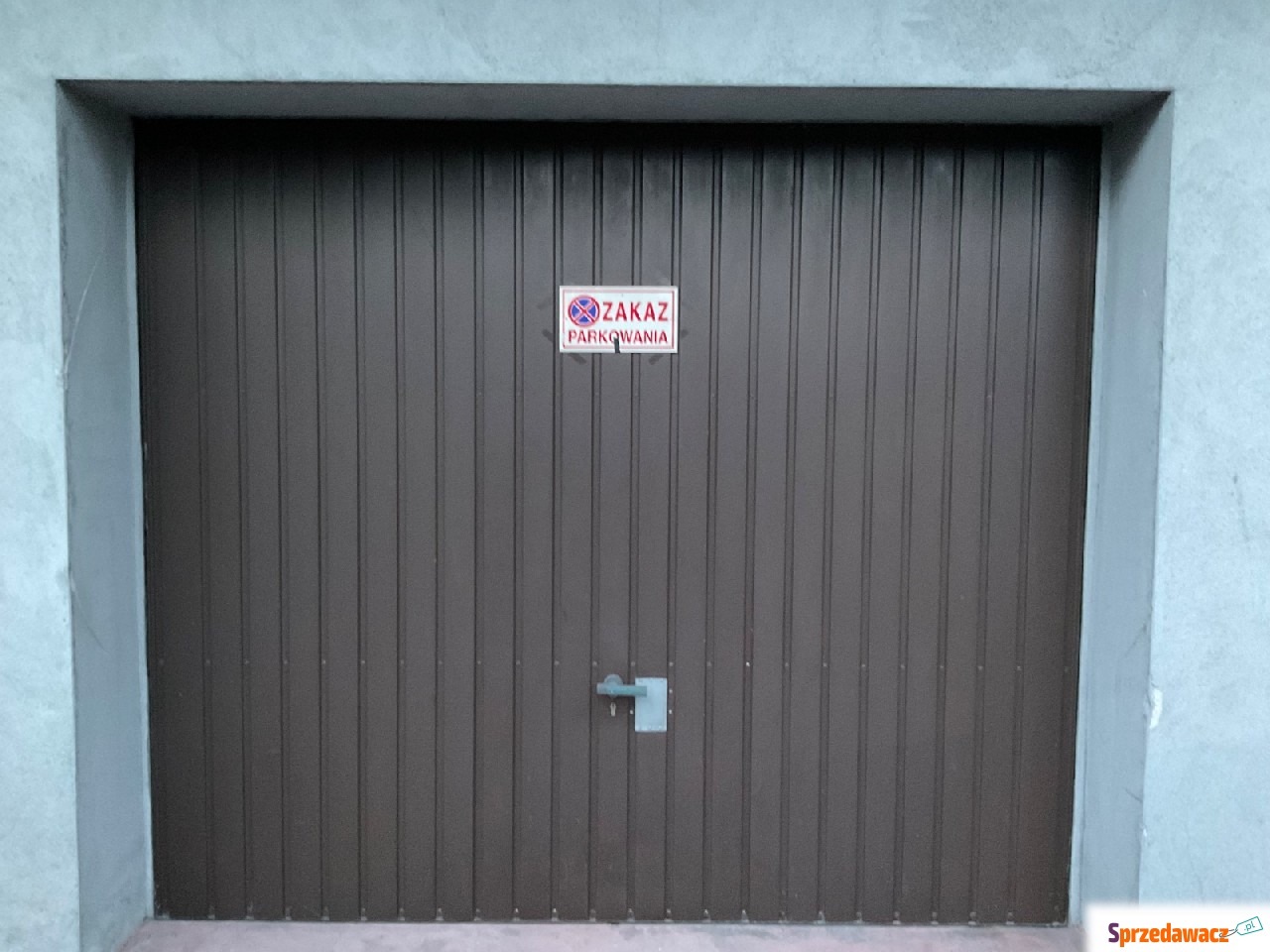 Wynajmę garaż murowany, 20 mkw,...