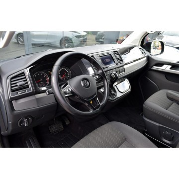 Volkswagen Multivan  Minivan/Van 2016,  2.0 benzyna, automat - Na sprzedaż za 107 900 zł - Warszawa - zdjęcie 4