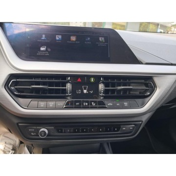 BMW Seria 1  Hatchback 2022,  1.5 diesel, automat - Na sprzedaż za 79 999 zł - Warszawa - zdjęcie 6