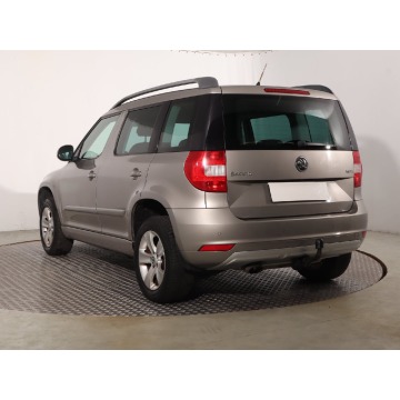 Skoda Yeti  SUV 2014,  1.2 benzyna - Na sprzedaż za 24 999 zł - Katowice - zdjęcie 5