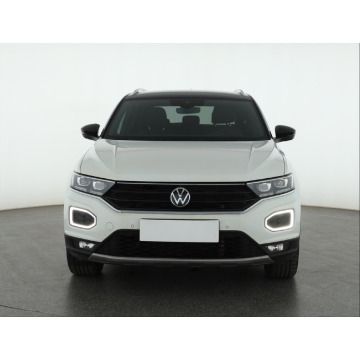 Volkswagen   SUV 2019,  1.5 benzyna, automat - Na sprzedaż za 84 999 zł - Piaseczno - zdjęcie 2