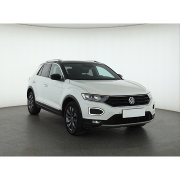Volkswagen   SUV 2019,  1.5 benzyna, automat - Na sprzedaż za 84 999 zł - Piaseczno - zdjęcie 1