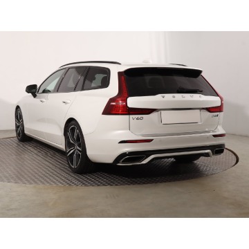 Volvo V60  Kombi 2019,  2.0 diesel, automat - Na sprzedaż za 76 999 zł - Katowice - zdjęcie 5